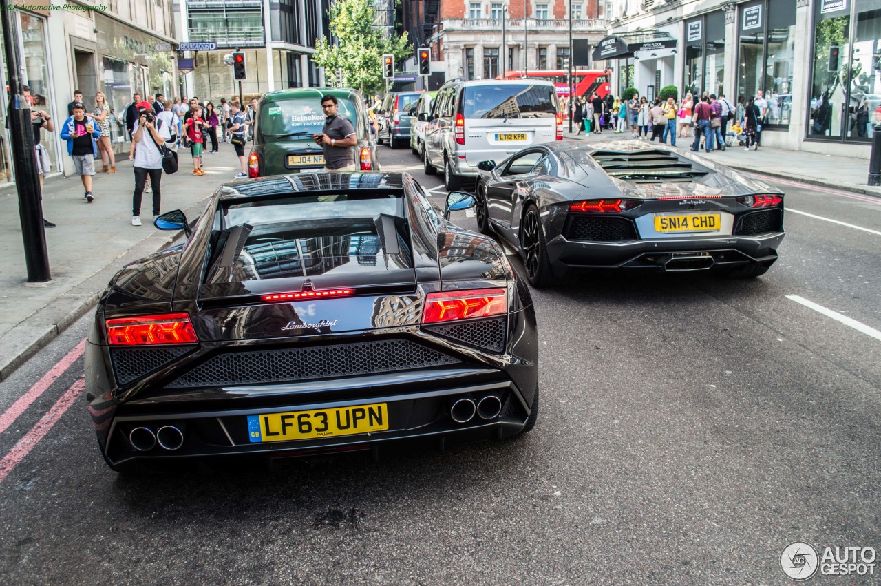 Lamborghini Aventador LP700-4