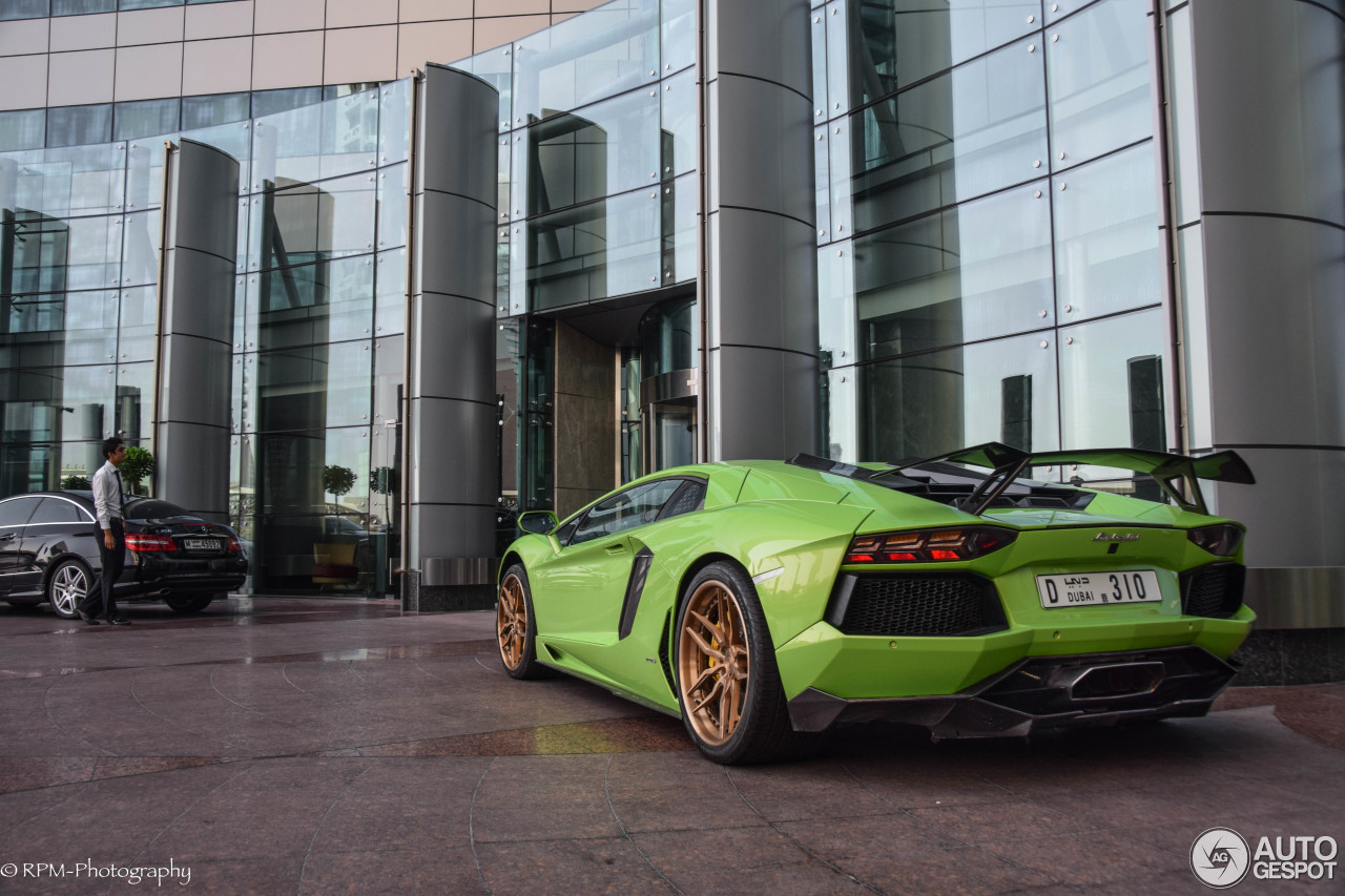 Lamborghini Aventador LP900-4 DMC Molto Veloce