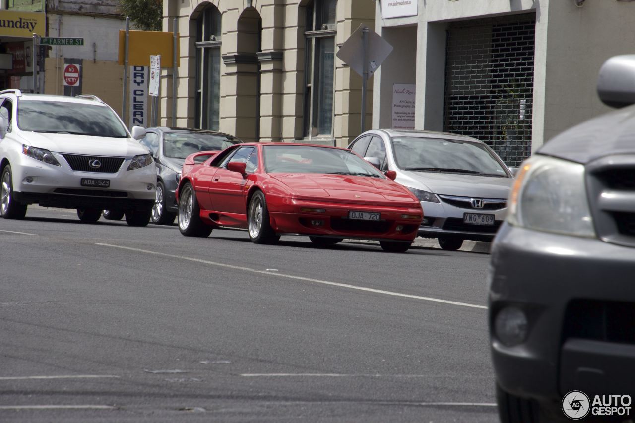 Lotus Esprit S4S