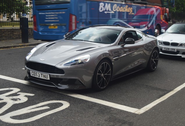 Aston Martin Vanquish 2013