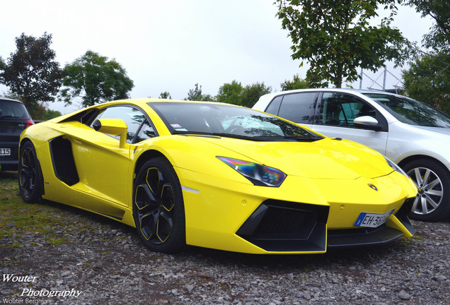 Lamborghini Aventador LP700-4