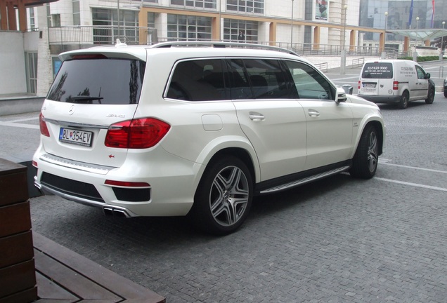 Mercedes-Benz GL 63 AMG X166