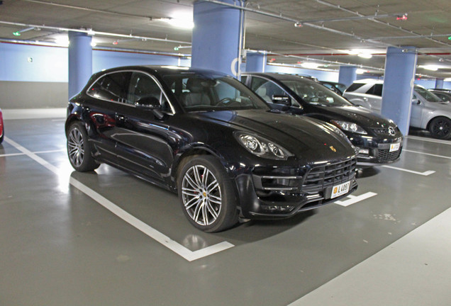 Porsche 95B Macan Turbo