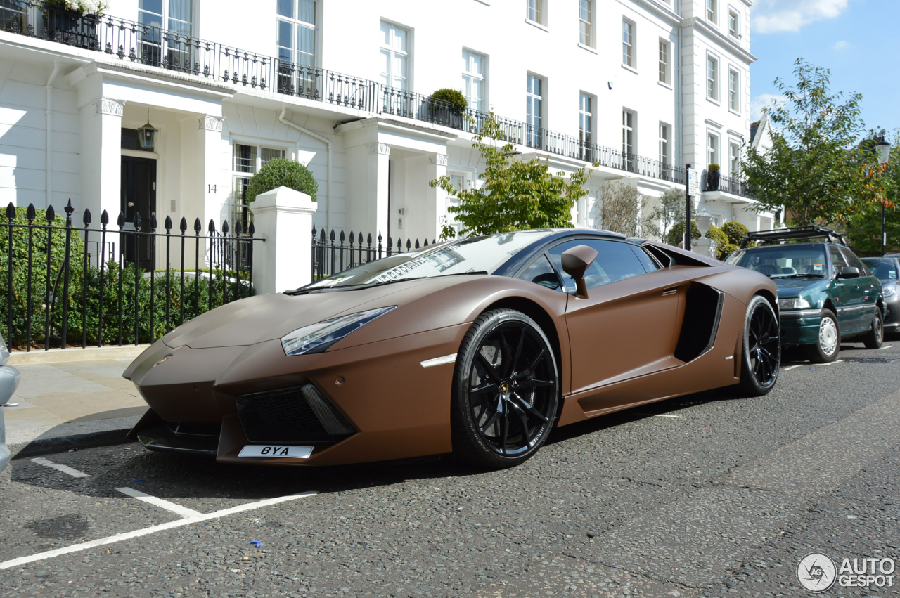 Lamborghini Aventador LP700-4 Roadster