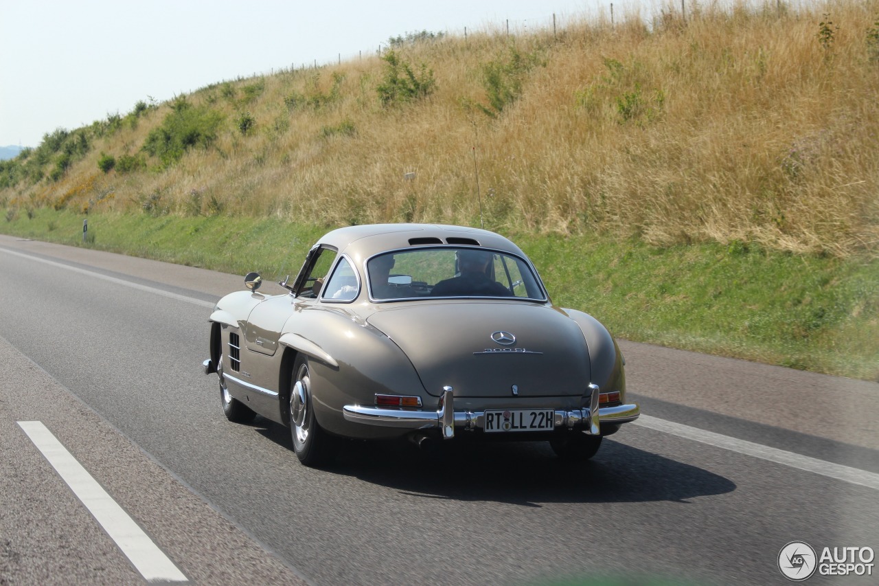 Mercedes-Benz 300SL Gullwing