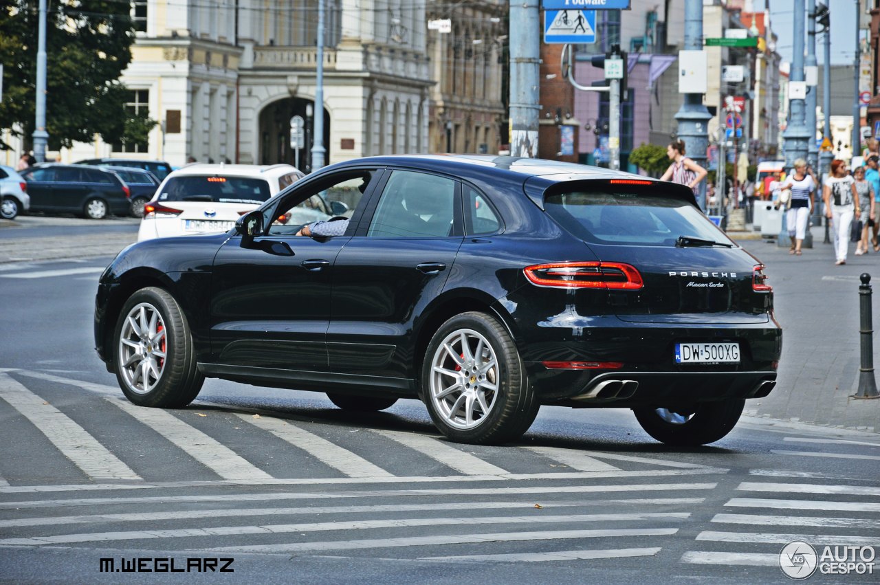 Porsche 95B Macan Turbo