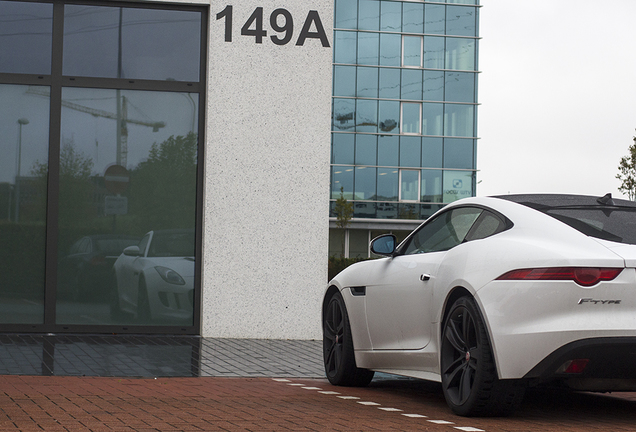 Jaguar F-TYPE S Coupé