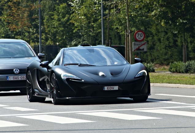 McLaren P1