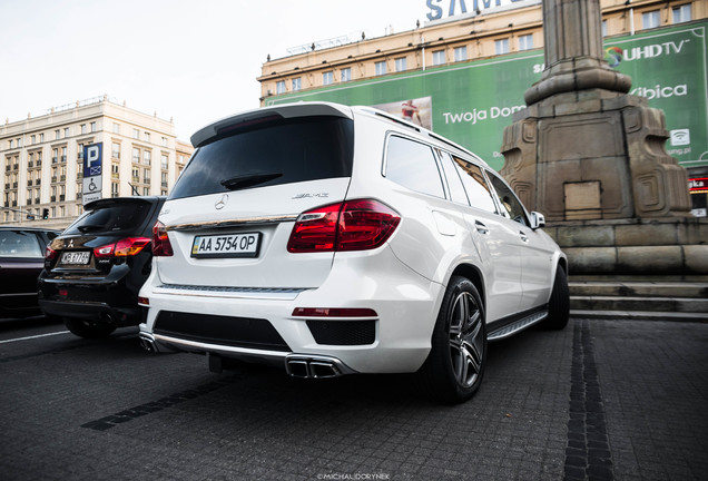 Mercedes-Benz GL 63 AMG X166