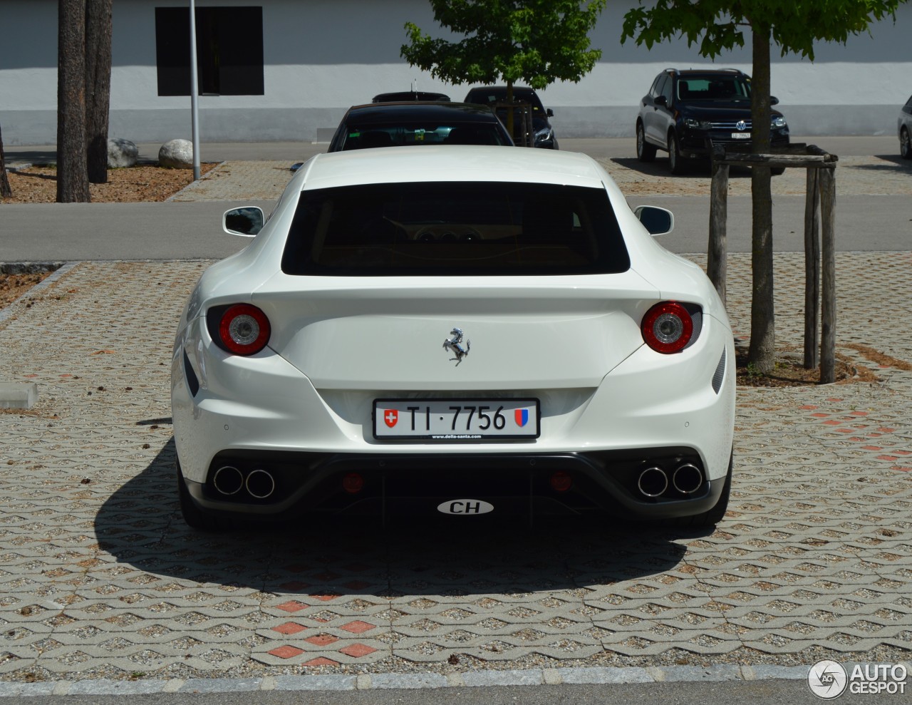 Ferrari FF