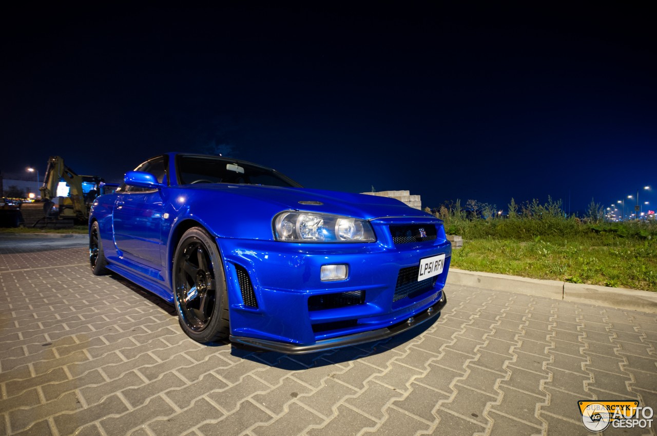 NISSAN GT-R & SKYLINE GT-R V-spec II Nür 2002 Nissan Skyline GT-R V-Spec II Nür Is Up for Sale as the