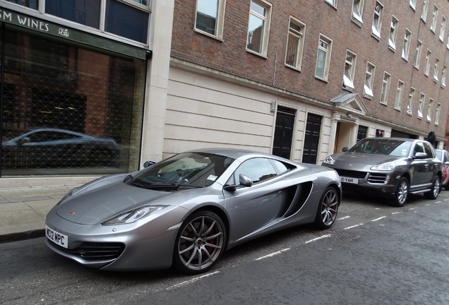 McLaren 12C