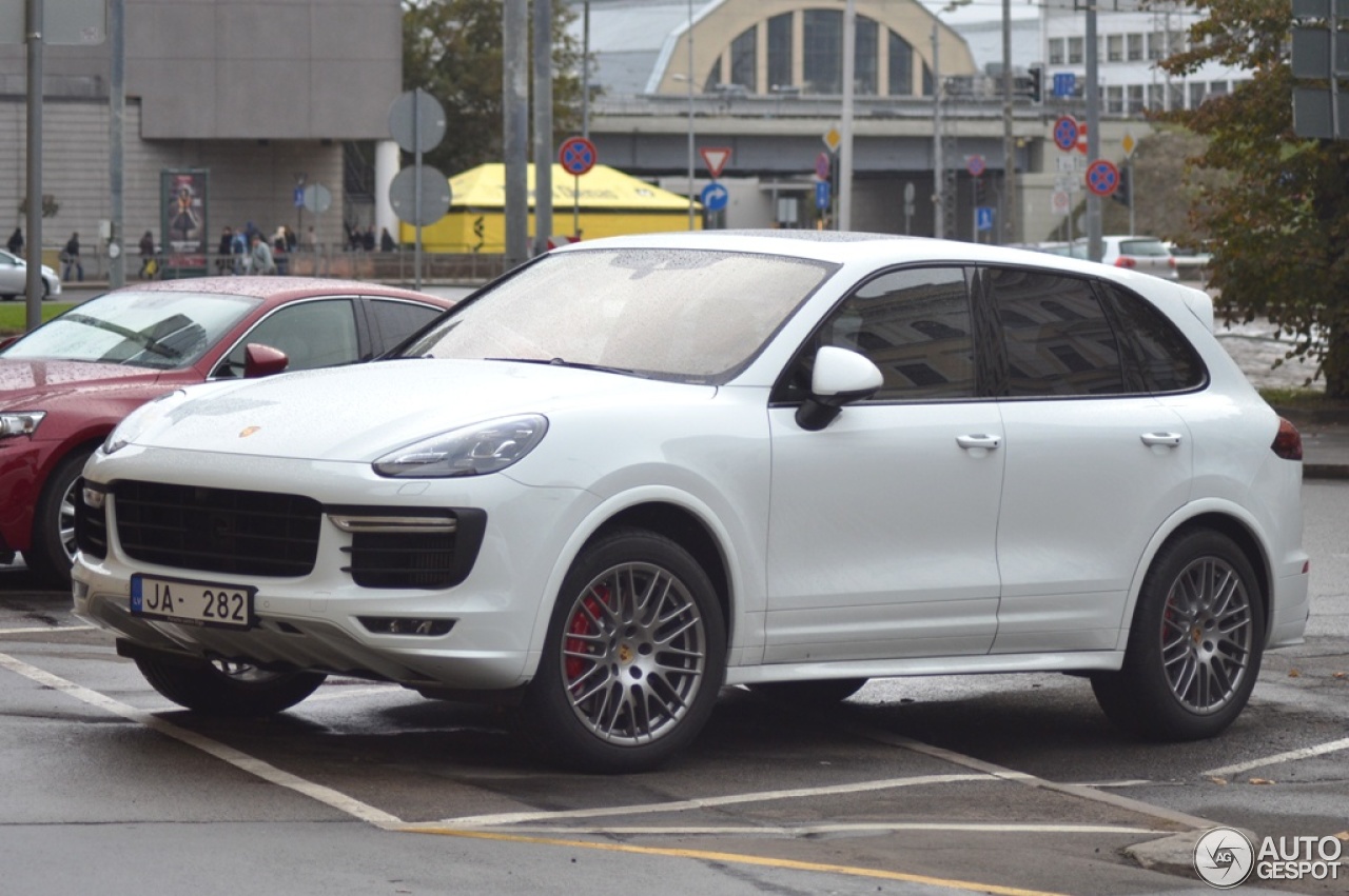 Porsche 958 Cayenne GTS MkII