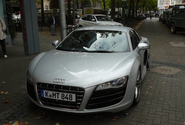 Audi R8 V10