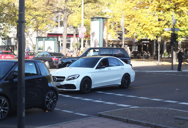 Mercedes-AMG C 63 S W205