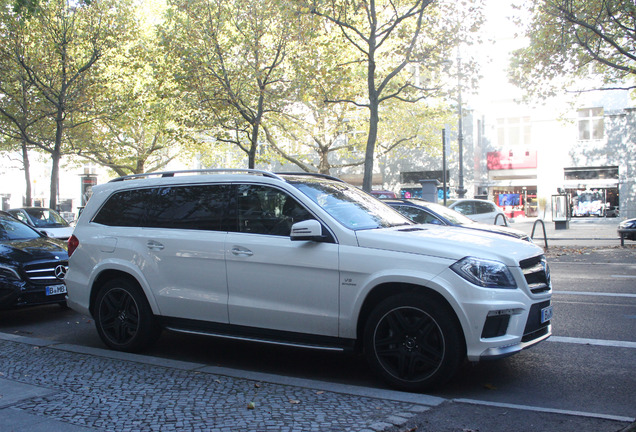 Mercedes-Benz GL 63 AMG X166