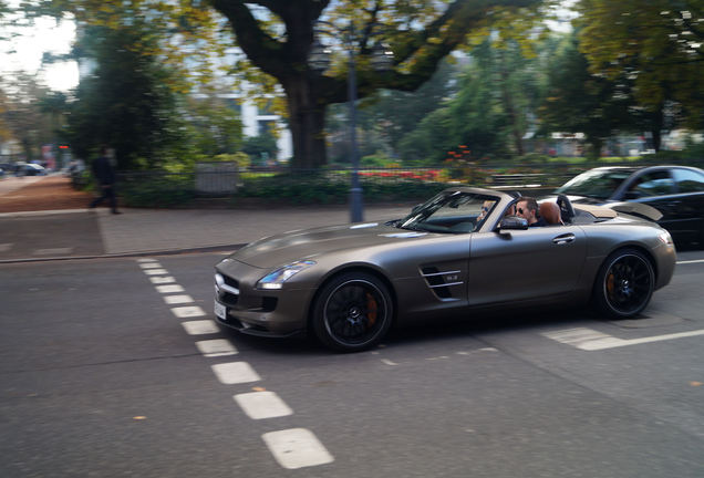 Mercedes-Benz SLS AMG Roadster