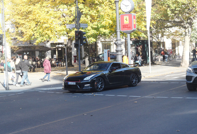 Nissan GT-R 2014