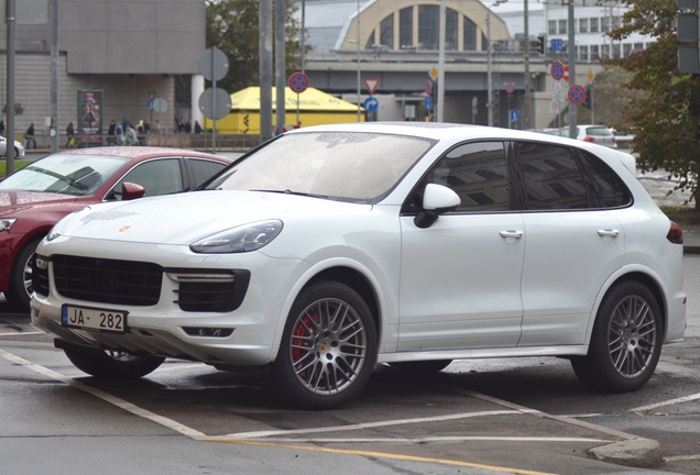 Porsche 958 Cayenne GTS MkII