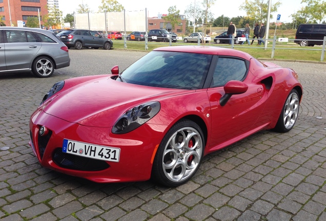 Alfa Romeo 4C Coupé