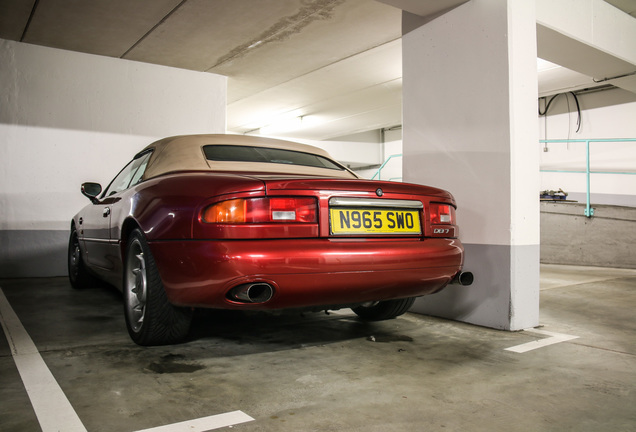 Aston Martin DB7 Volante