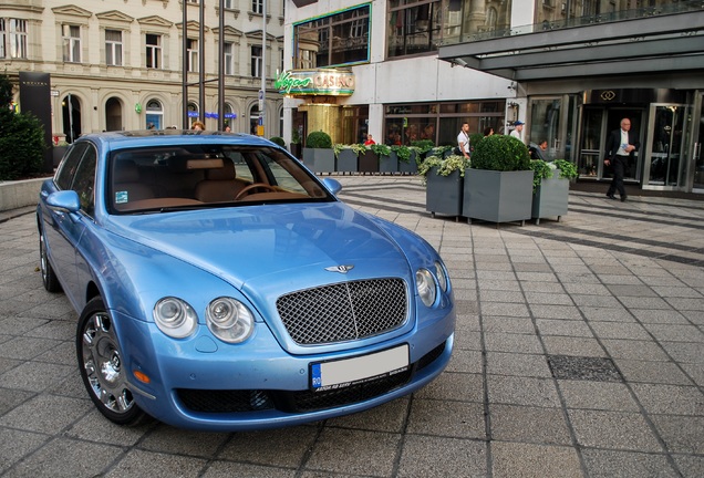 Bentley Continental Flying Spur