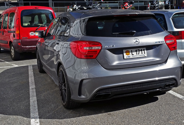 Mercedes-Benz A 45 AMG