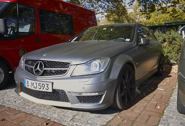 Mercedes-Benz C 63 AMG W204 2012