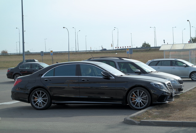 Mercedes-Benz S 63 AMG V222