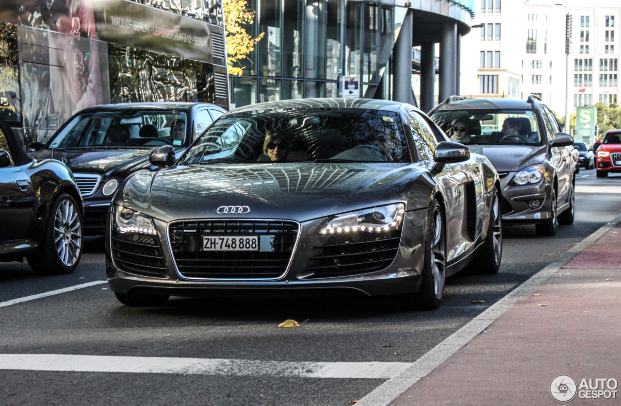 Audi R8