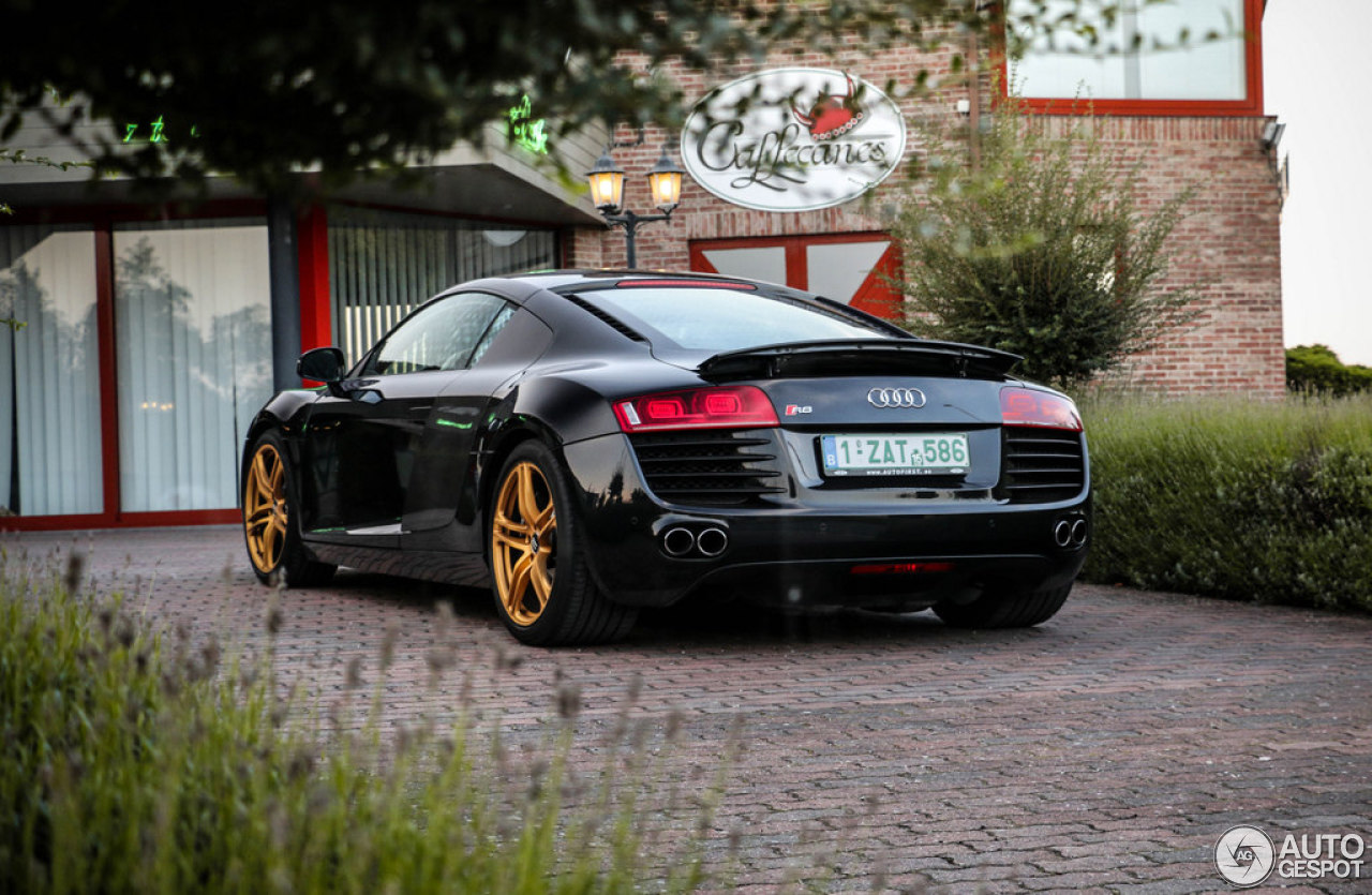 Audi R8