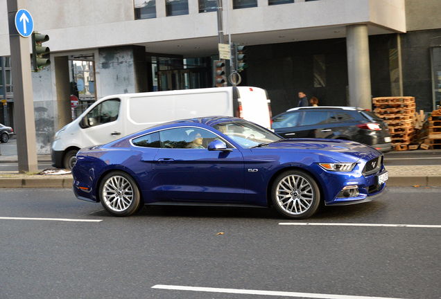 Ford Mustang GT 2015