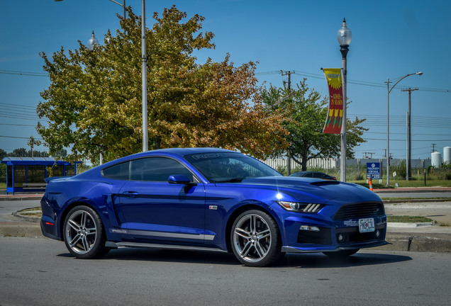 Ford Mustang Roush Stage 2 2015