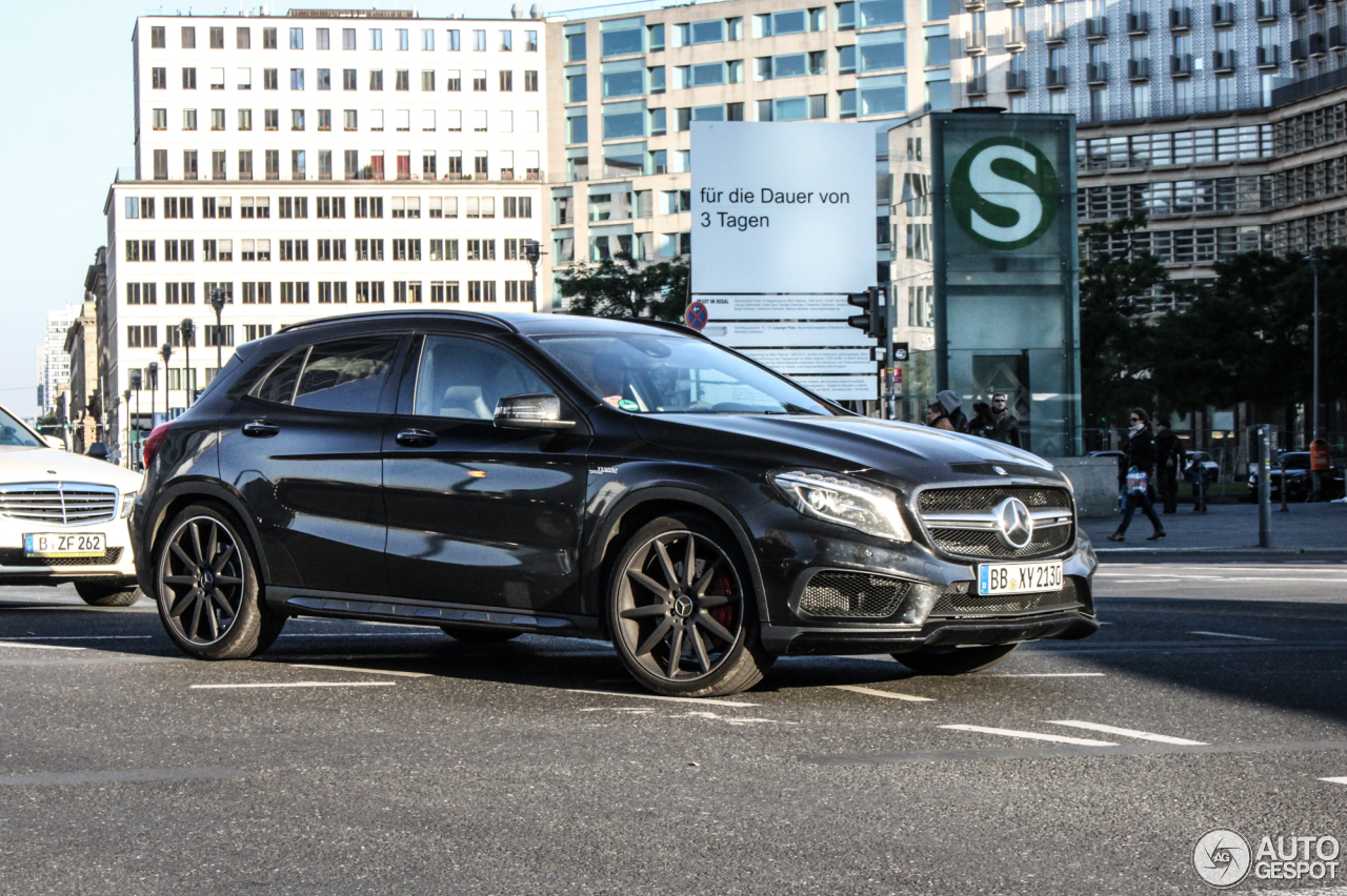 Mercedes-Benz GLA 45 AMG X156