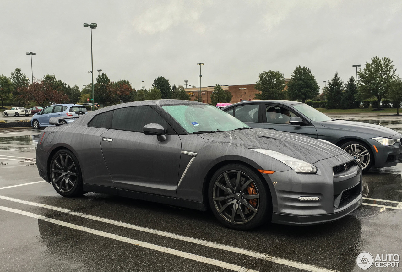 Nissan GT-R 2013