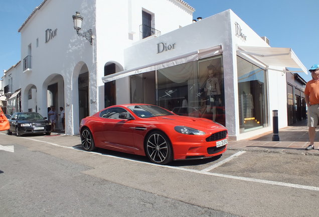 Aston Martin DBS Carbon Edition