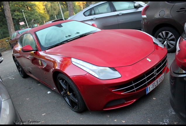 Ferrari FF