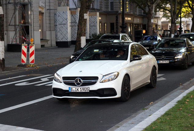 Mercedes-AMG C 63 S W205