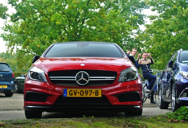 Mercedes-Benz A 45 AMG