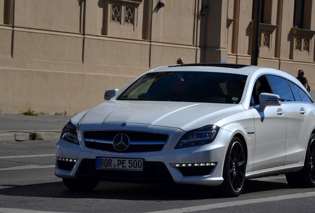 Mercedes-Benz CLS 63 AMG X218 Shooting Brake