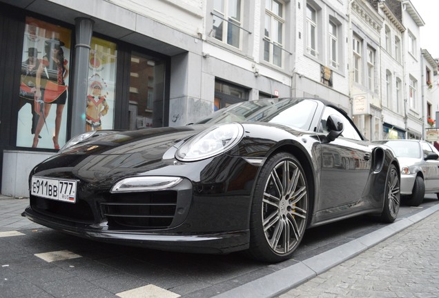 Porsche 991 Turbo S Cabriolet MkI