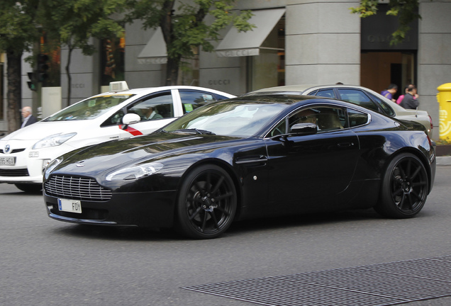 Aston Martin V8 Vantage