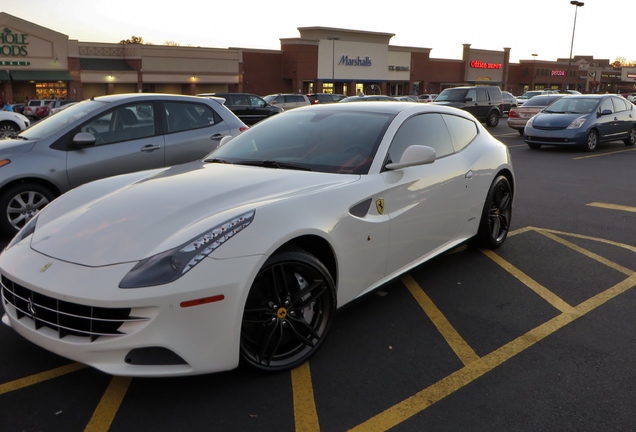 Ferrari FF