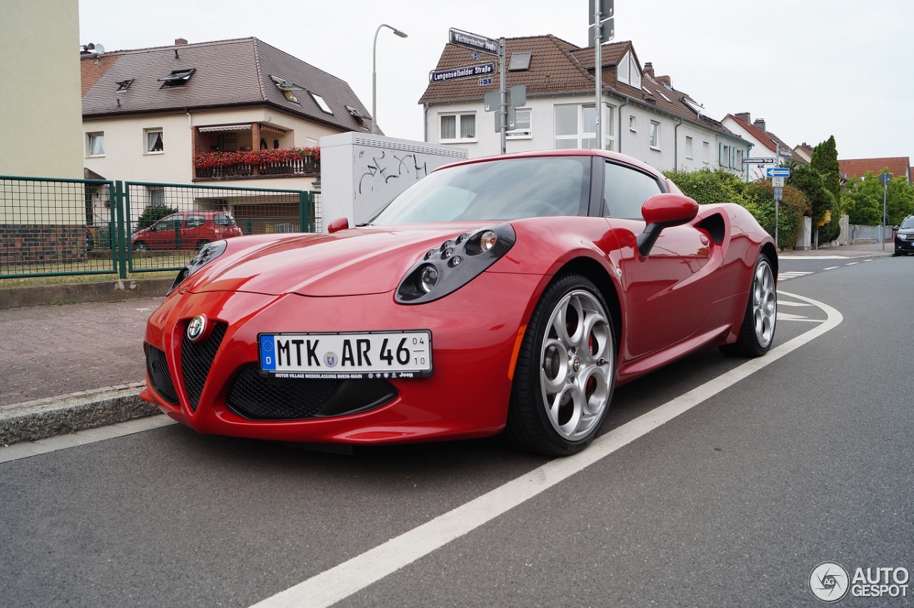 Alfa Romeo 4C Coupé