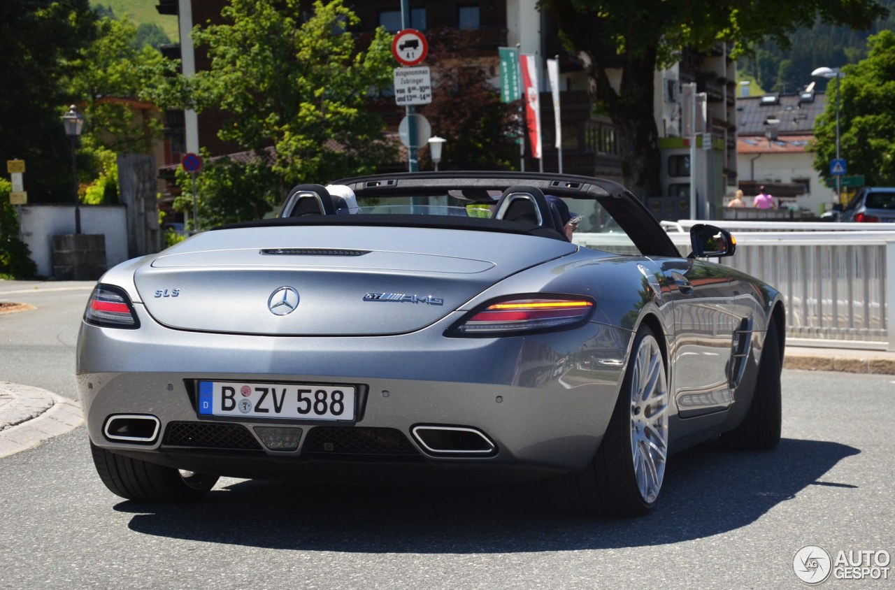 Mercedes-Benz SLS AMG GT Roadster Final Edition