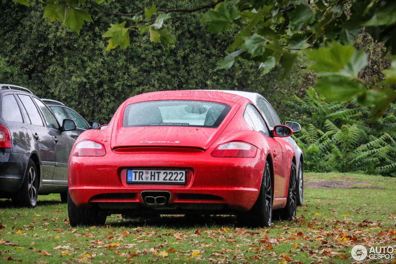 Porsche 987 Cayman S