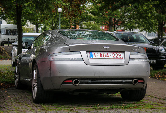 Aston Martin DB9 2010