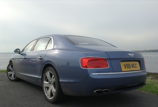 Bentley Flying Spur V8