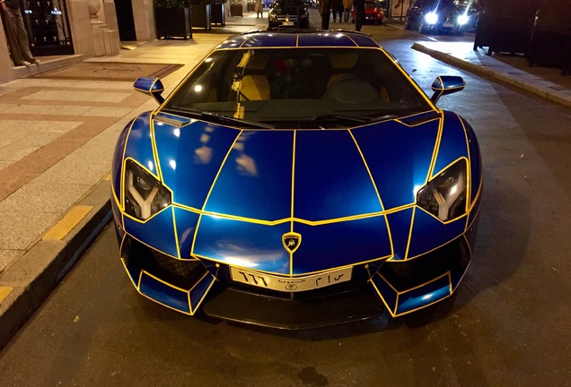 Lamborghini Aventador LP700-4