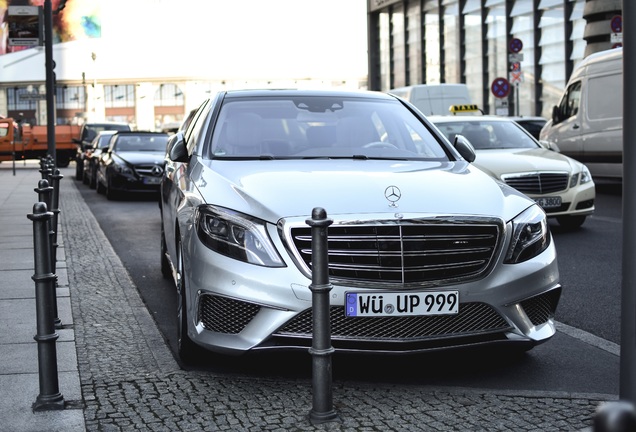 Mercedes-Benz S 65 AMG V222